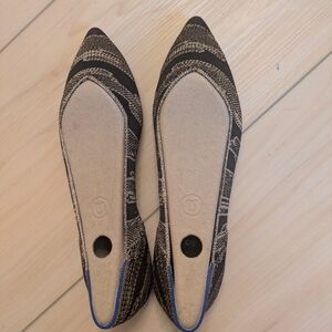 Rothy's Black and Rose Gold Points